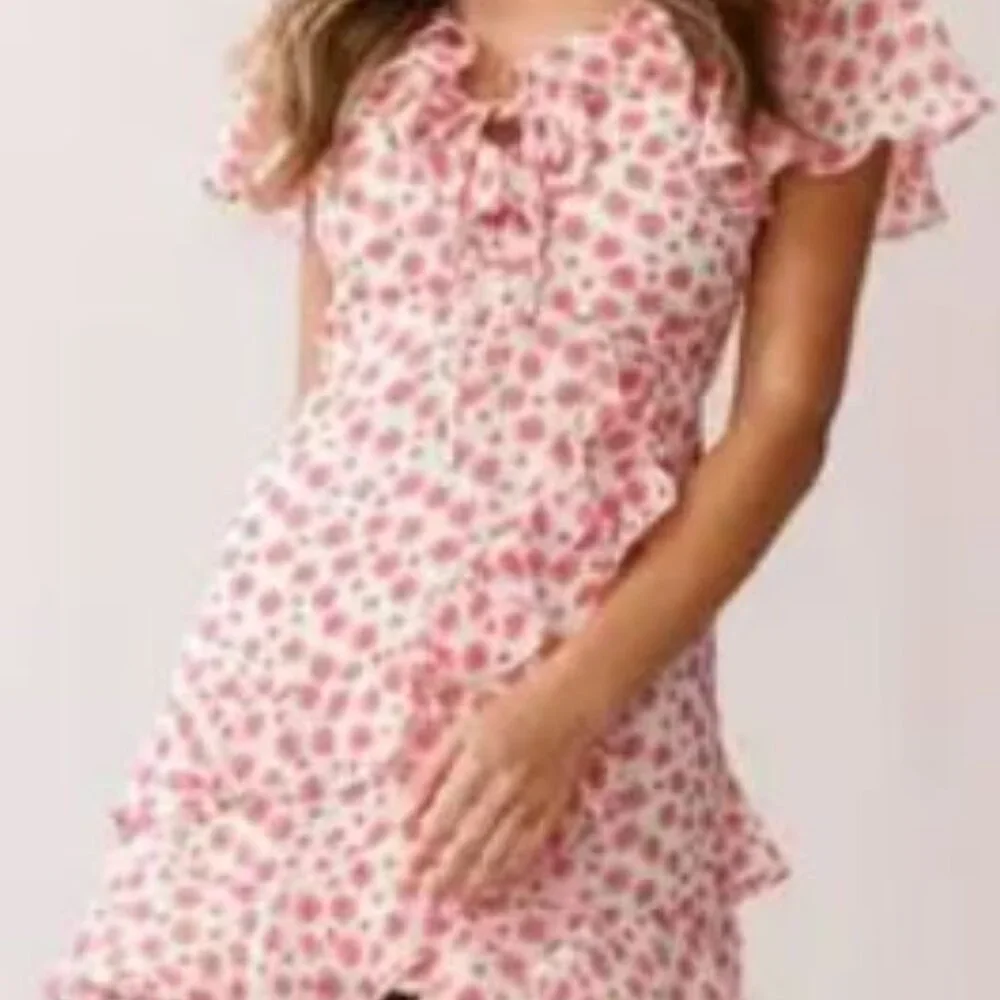 Princess Polly Women's White and Red Ruffled Mini Dress Misses Size 0 - Picture 3 of 11